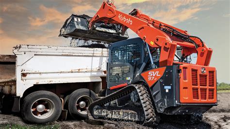 compact track loader lifting capacity|Kubota Svl97.